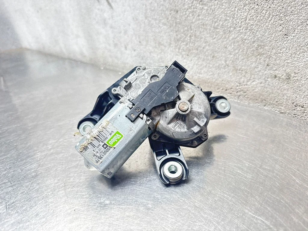 Rear window wiper motor – Opel Meriva B (2010-2016)