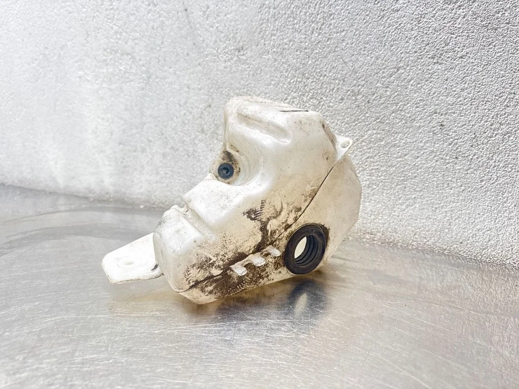 Windshield washer fluid reservoir/tank 55702892