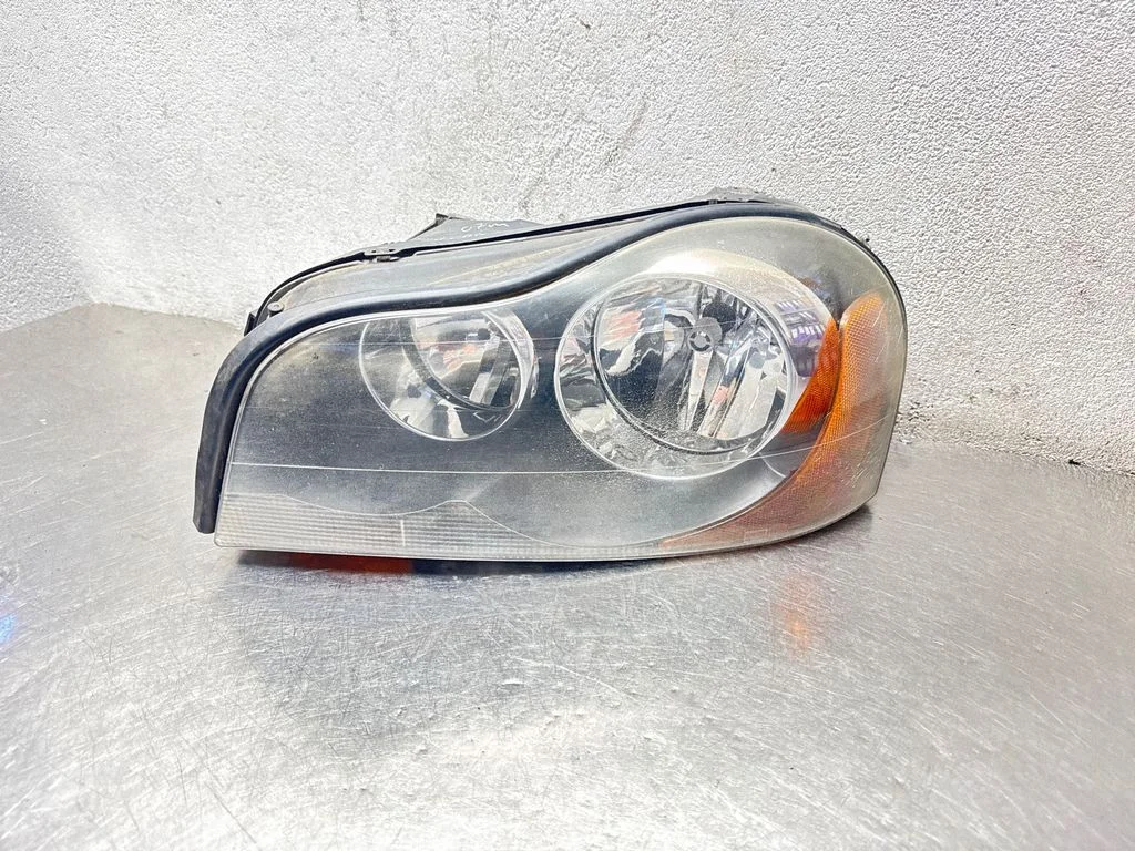 Esituli 30784151
