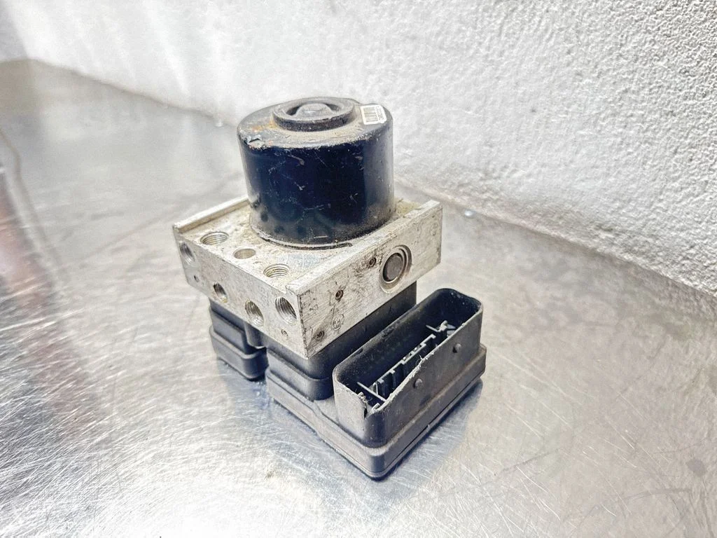 ABS block – Opel Astra H (2004-2012)