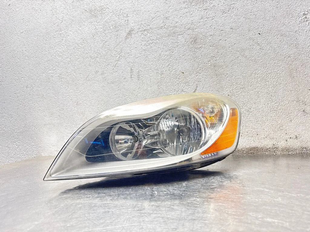 Reflektor – Volvo XC60 (2009-2013)