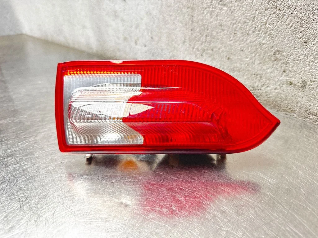 Rear/tail lights 13226854