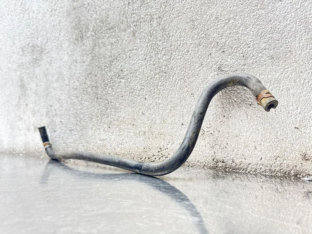 Engine coolant pipe/hose 13118025
