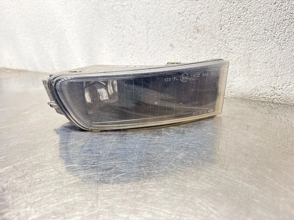 Priekšējais miglas lukturis – Saab 9-3 Ver2 (2003-2007)