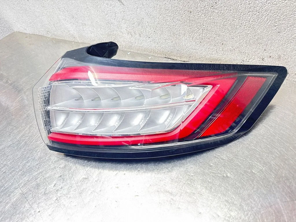 Galinis žibintas kėbule