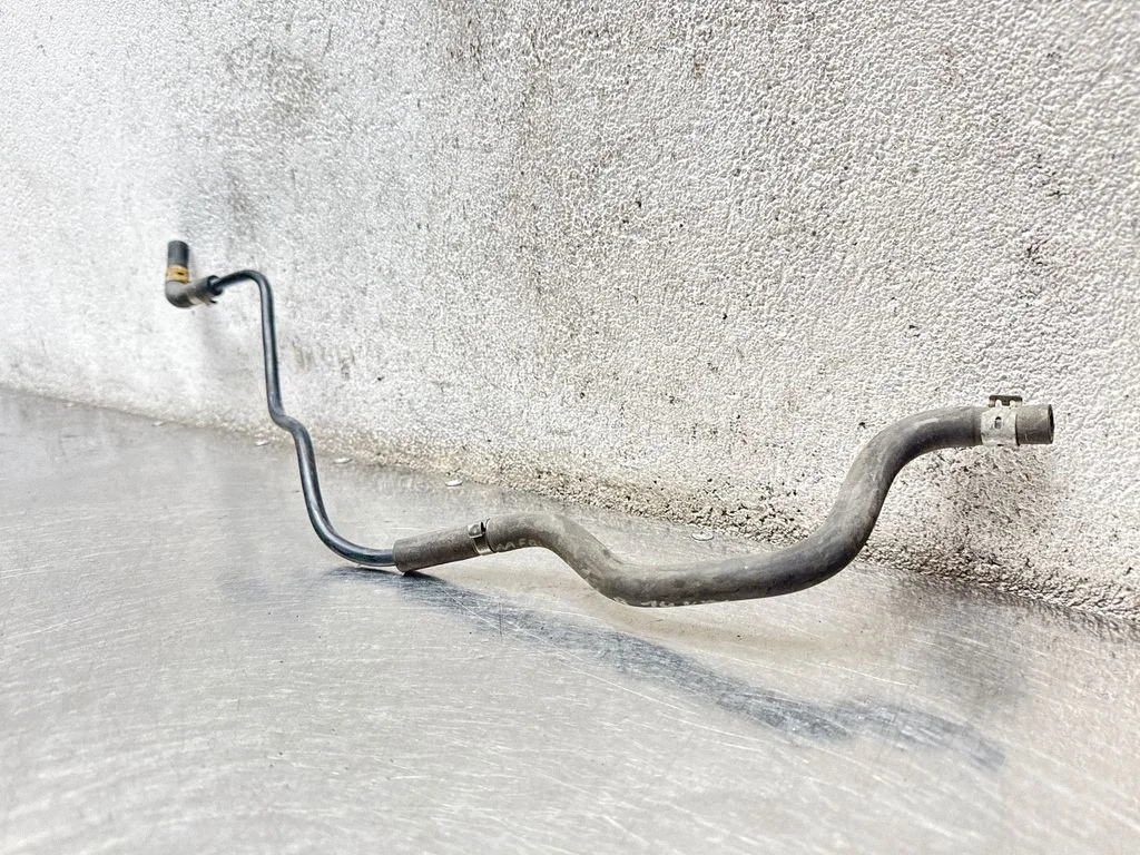 Engine coolant pipe/hose 13127102