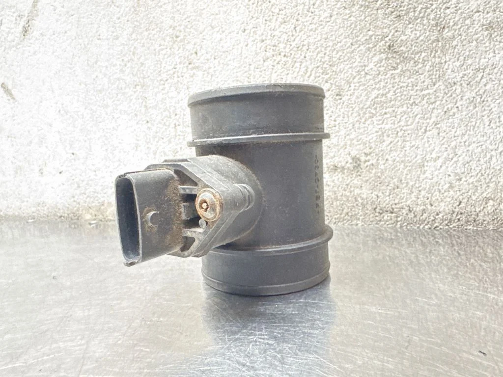 Mass air flow meter 0281002180