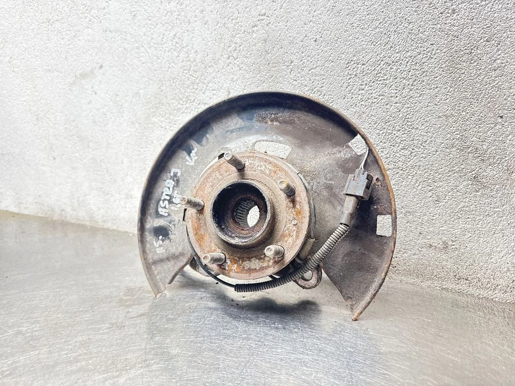 Front wheel hub 13324456