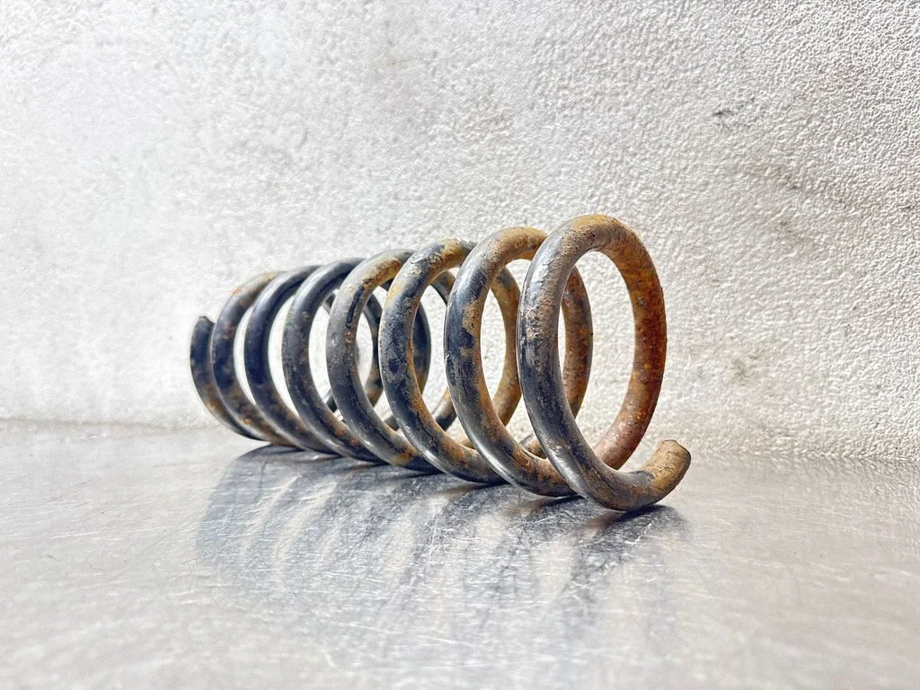 Front coil spring 79023