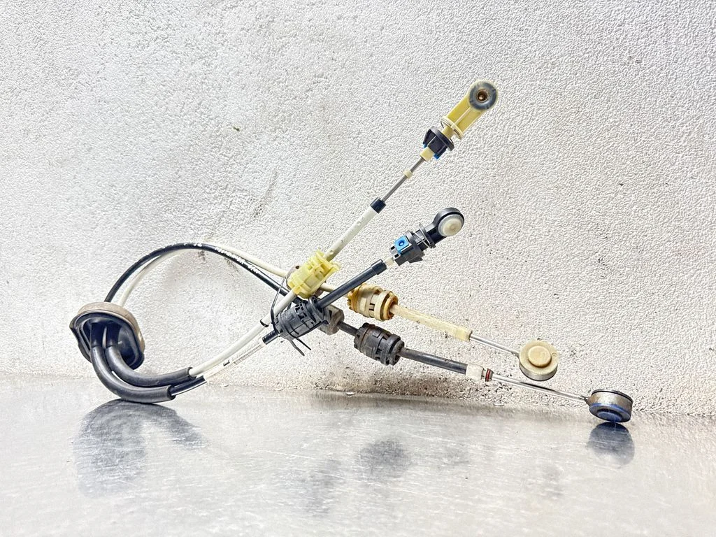 Gear shift cable linkage 55560991