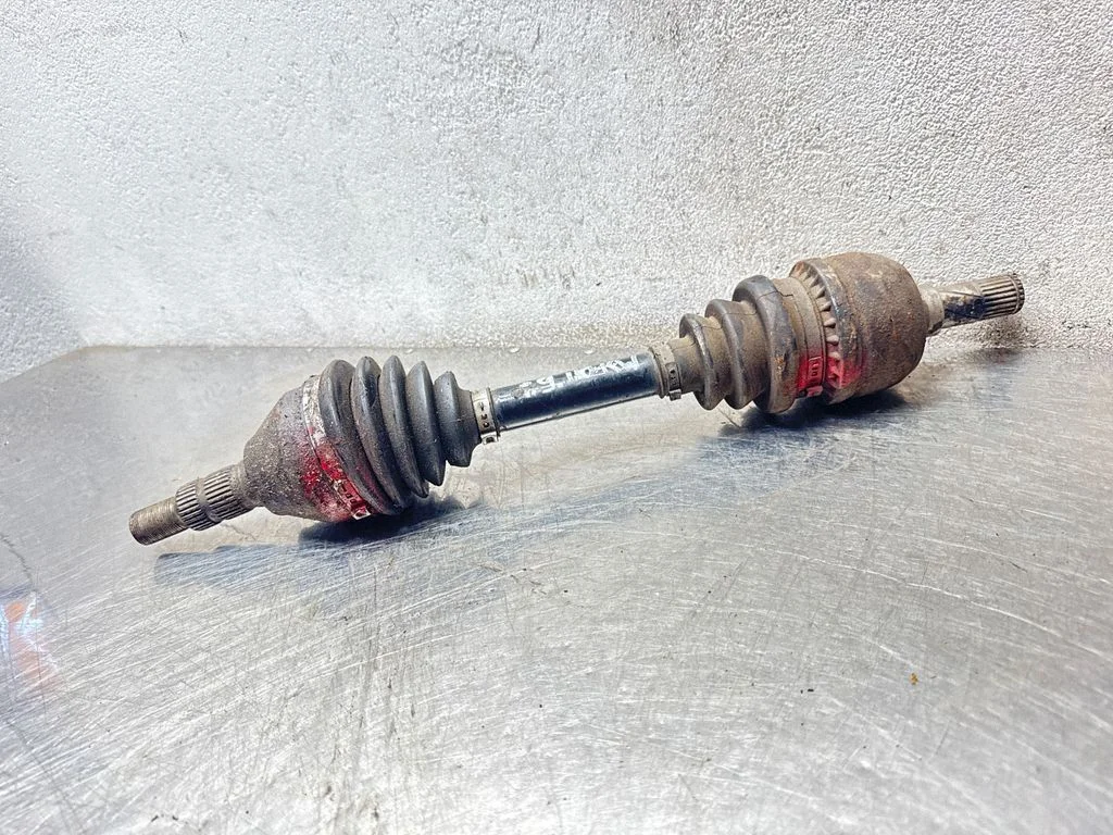 Front driveshaft – front left