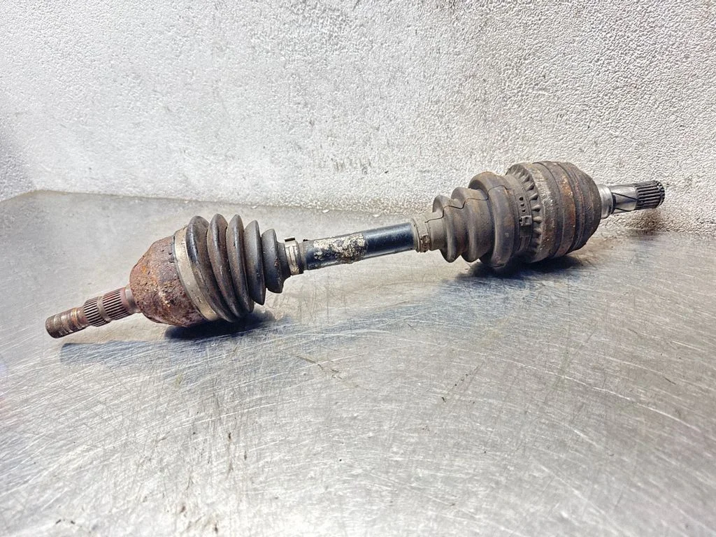 Front driveshaft – front left