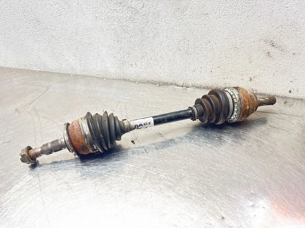 Front driveshaft – front left