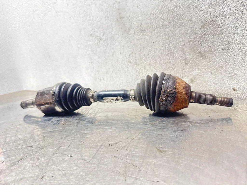 Front driveshaft – front left