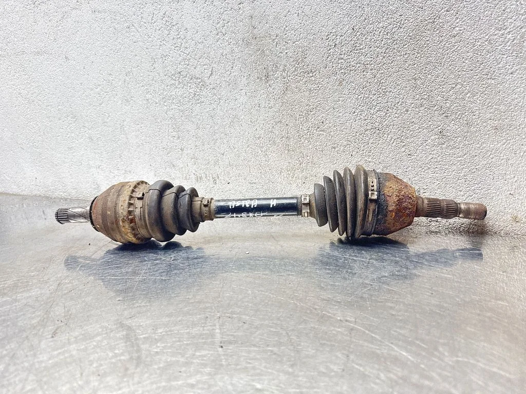 Front driveshaft – front left