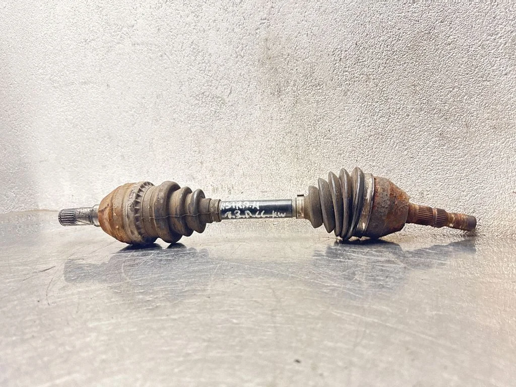Front driveshaft – front left