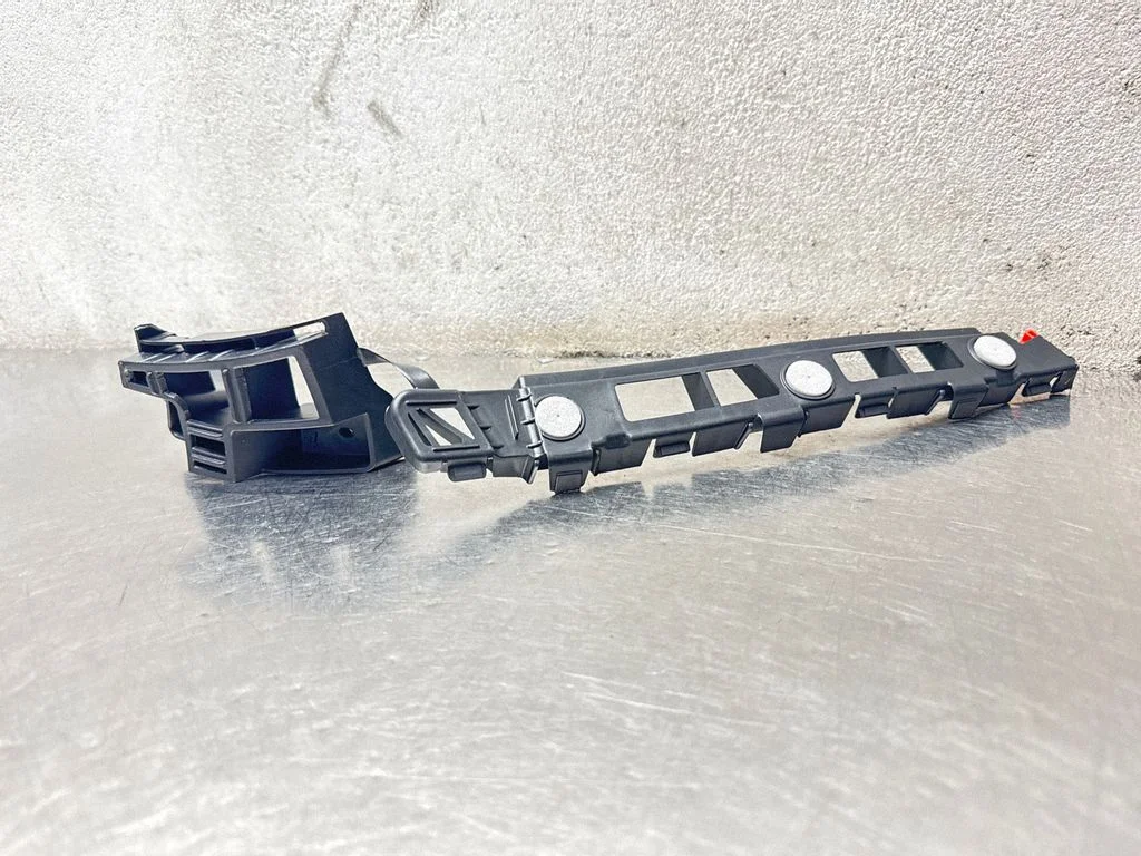 Rear bumper mounting bracket – Opel Meriva B (2010-2016)