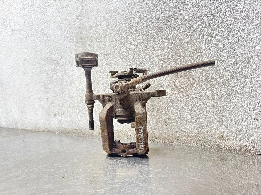 Rear brake caliper