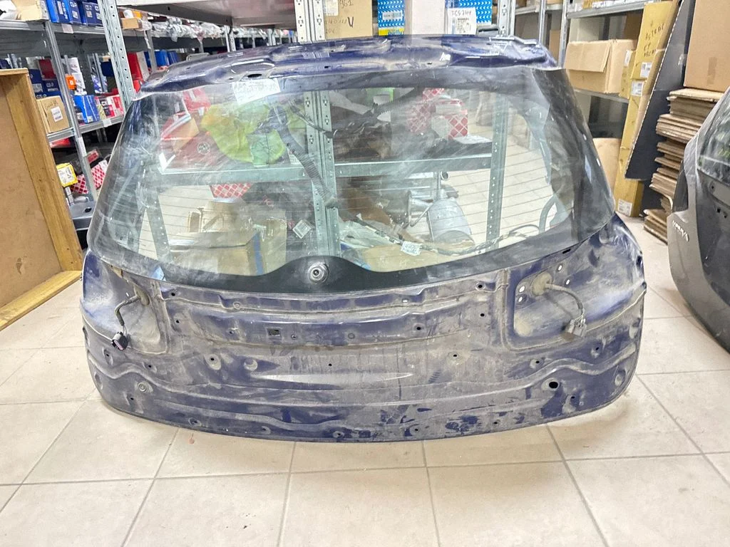 Tailgate/trunk/boot lid E643007951