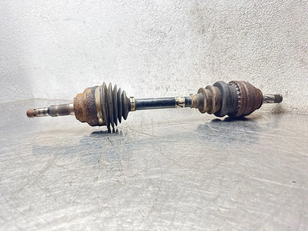 Front driveshaft – front left
