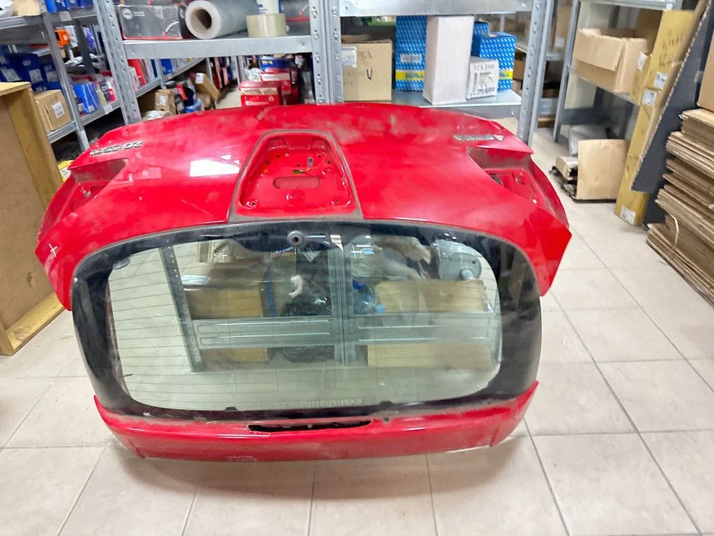 Tailgate/trunk/boot lid