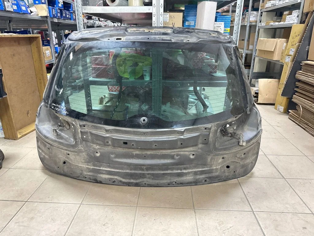 Tailgate/trunk/boot lid 43R008600