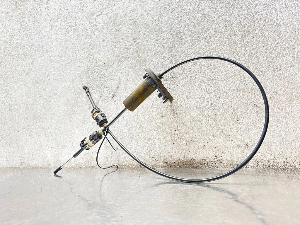 Gear shift cable linkage – Opel Insignia A (2008-2017)