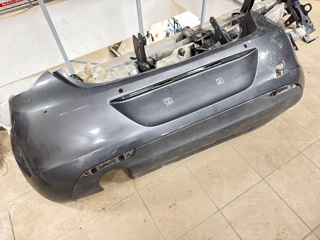Rear bumper 13283129