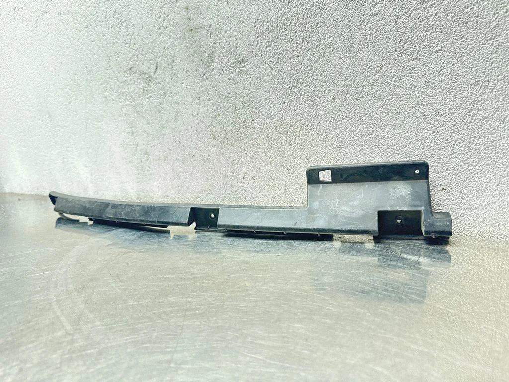 Aizmugurējā bufera turētājs 13239124