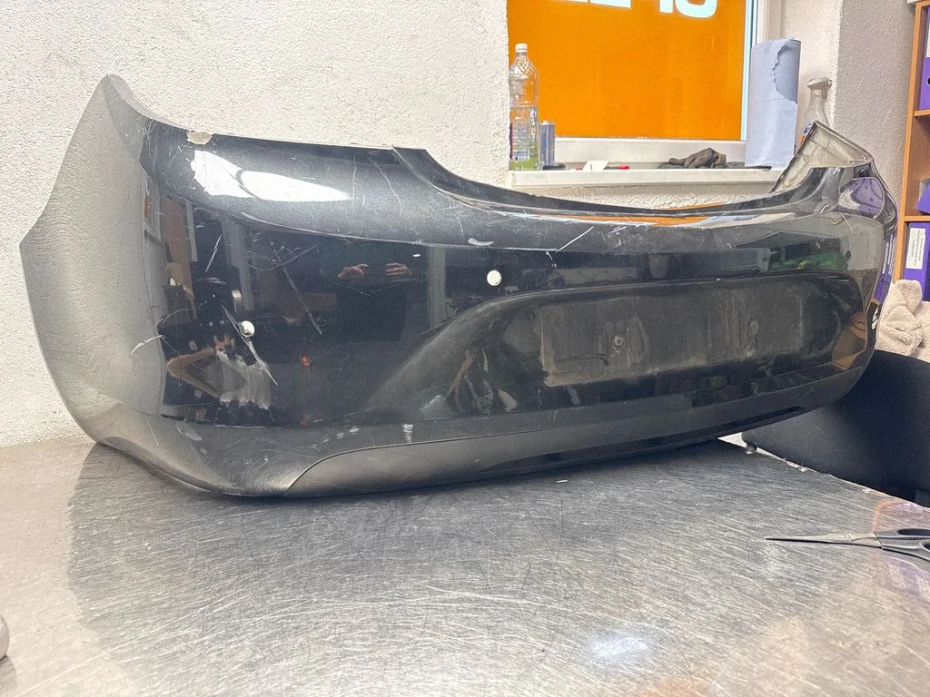 Tagumine kaitseraud – Opel Insignia A (2008-2017)