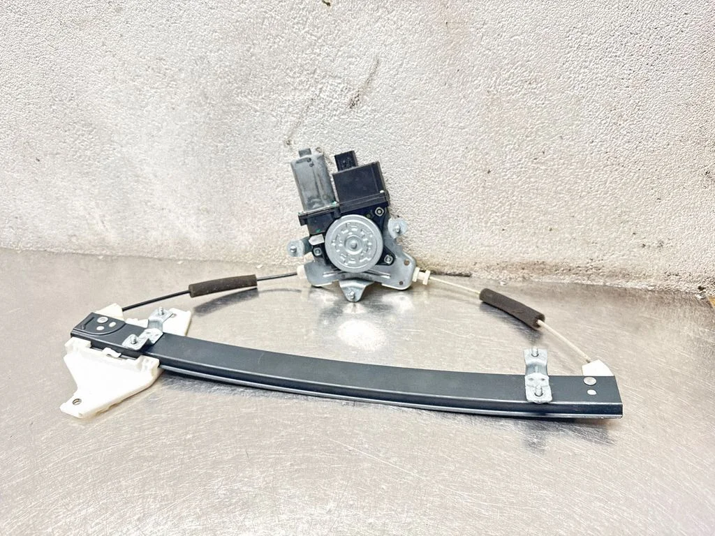 Front door window regulator with motor 20872599