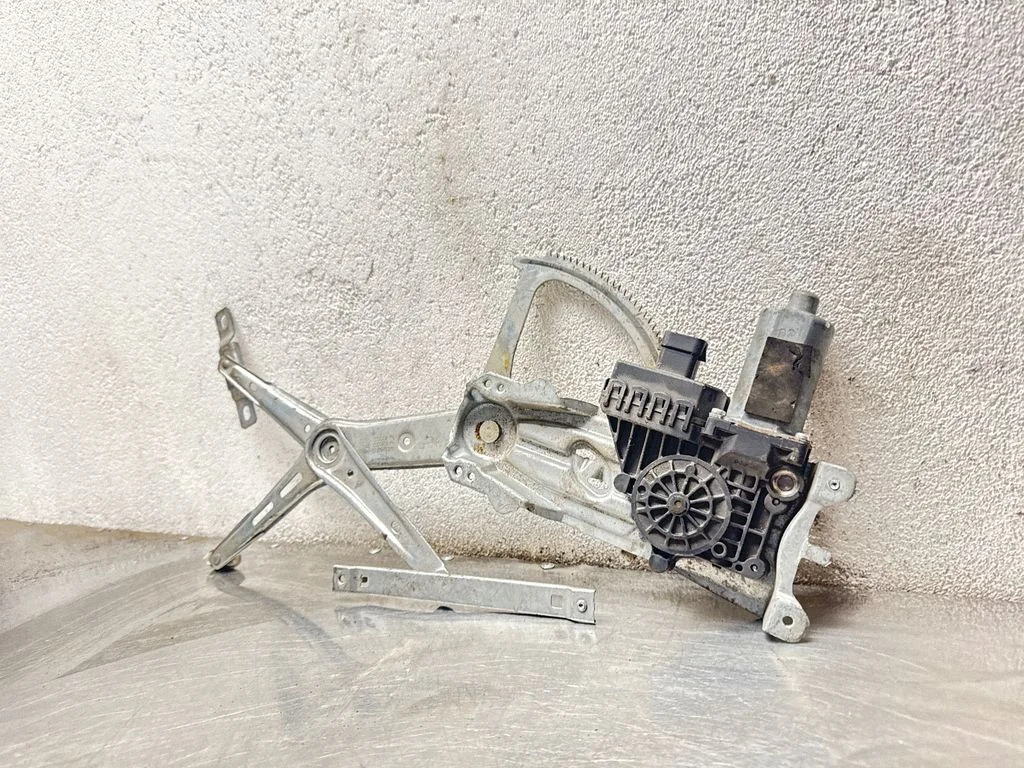Front door window regulator with motor 994887102
