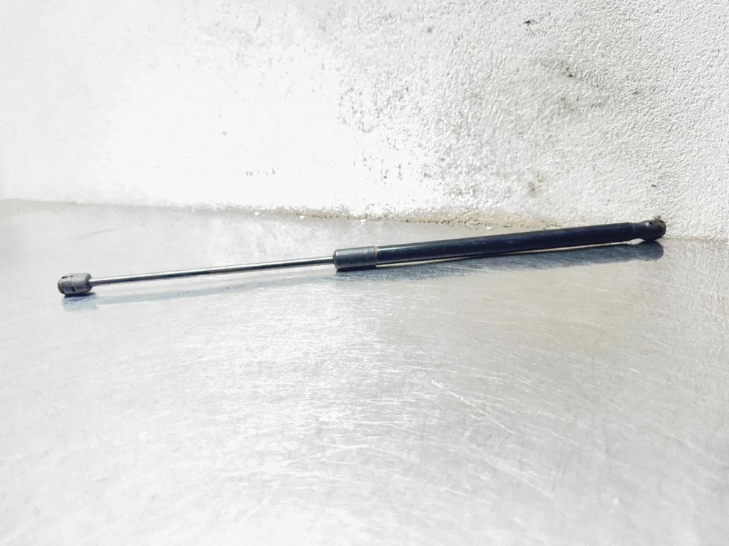 Front bonnet/hood damper/strut 24465295