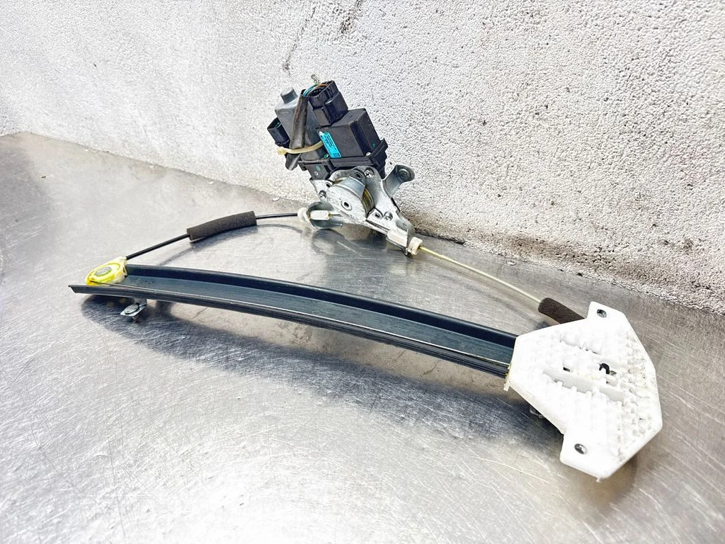 Front door window regulator with motor 20872600