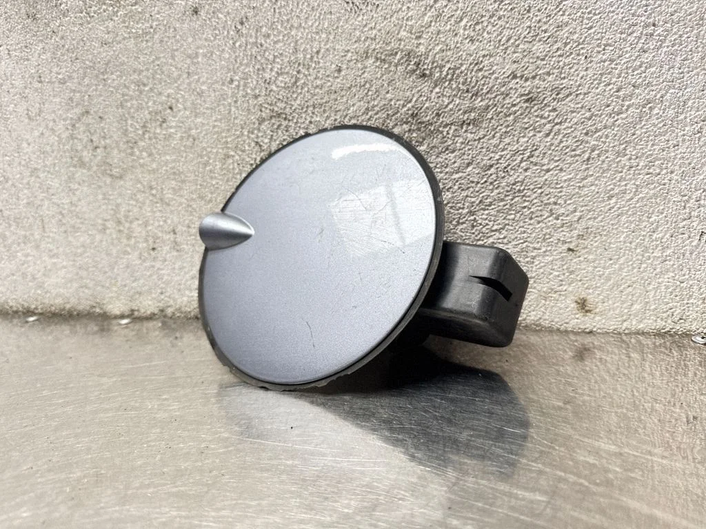 Degalų bako dangtelis