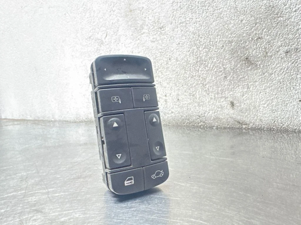 Electric window control switch 09185952