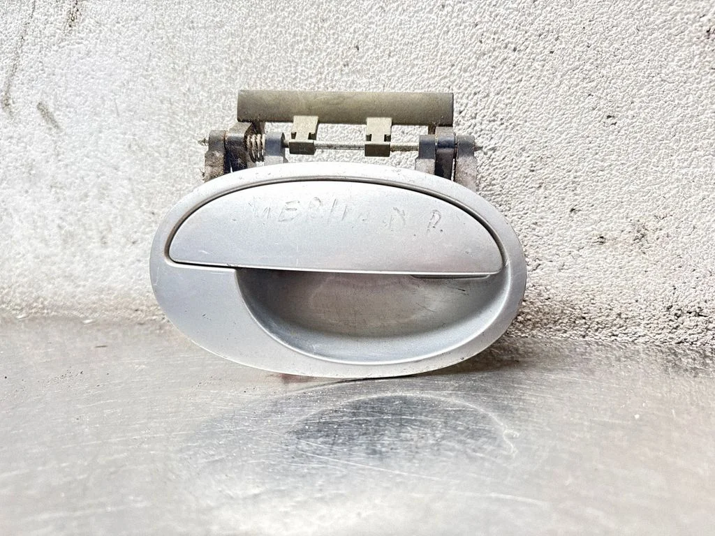 Front door exterior handle 22175