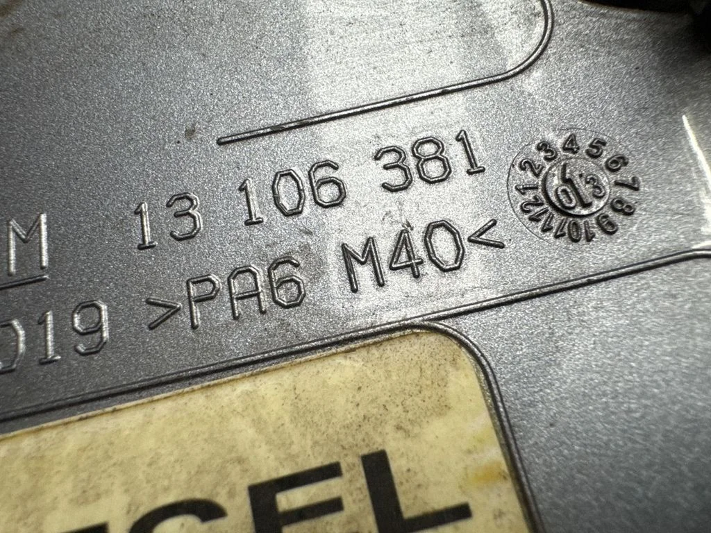 Kütusepaagi kork 13106381