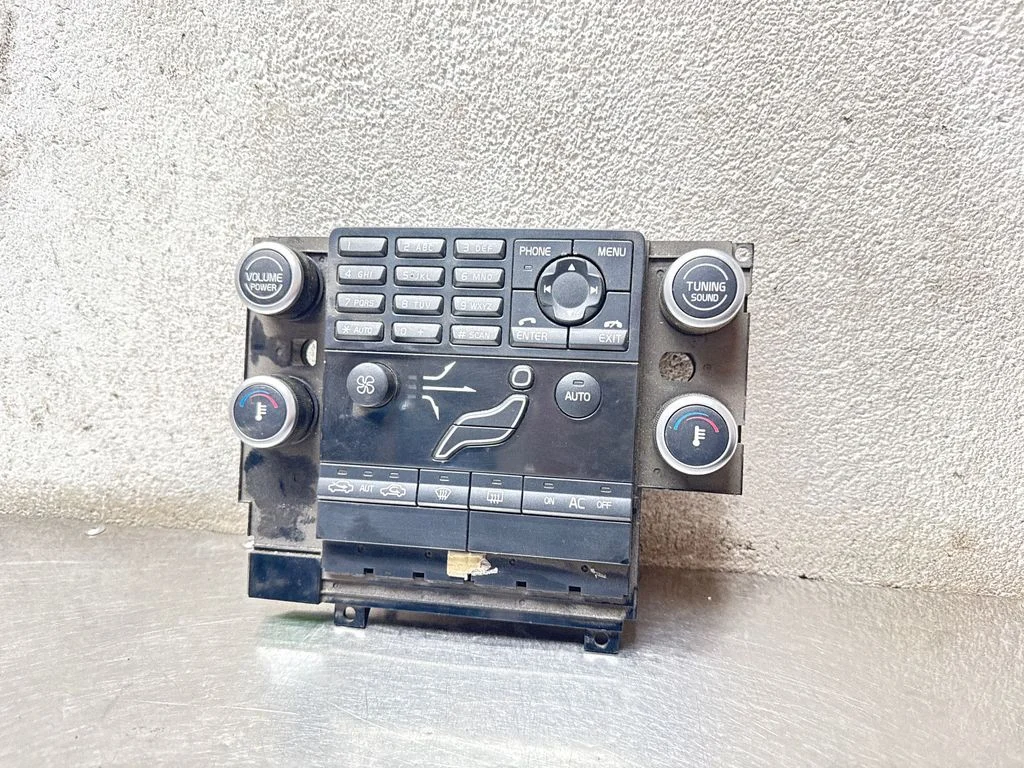 Gaisa kondicioniera/klimata/sildītāja vadības bloks (salonā) 30782905