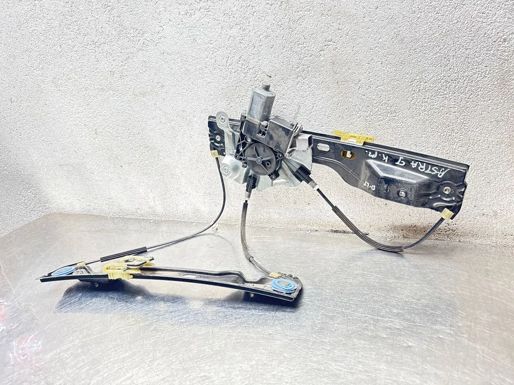 Priekinio el. lango pakėlimo mechanizmo komplektas