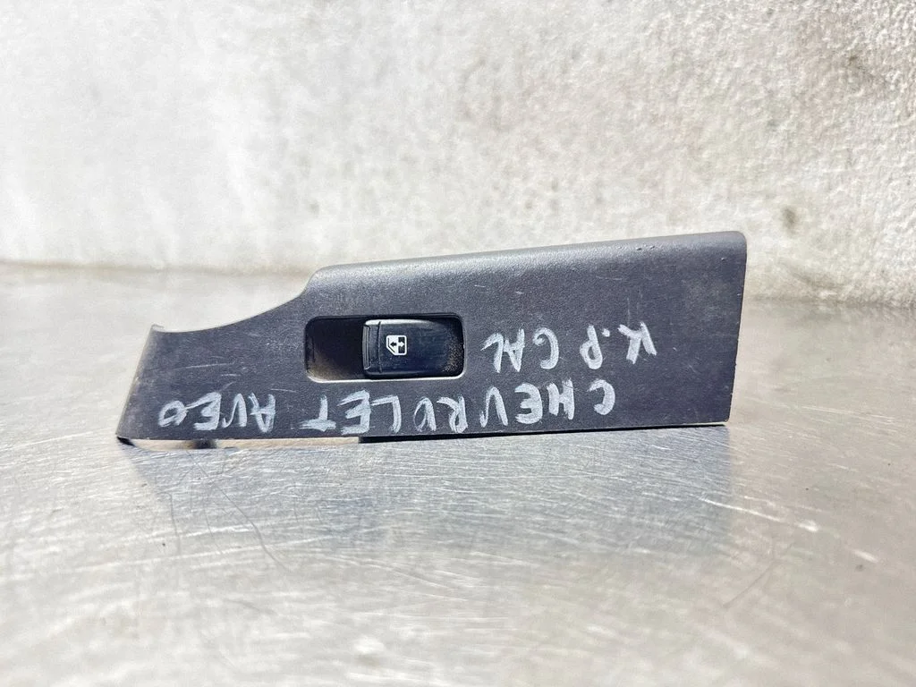 Electric window control switch 202005661