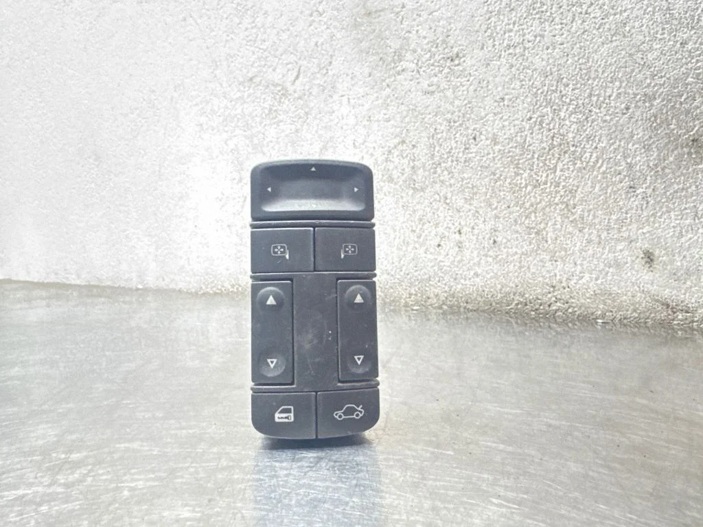 Electric window control switch 09185952
