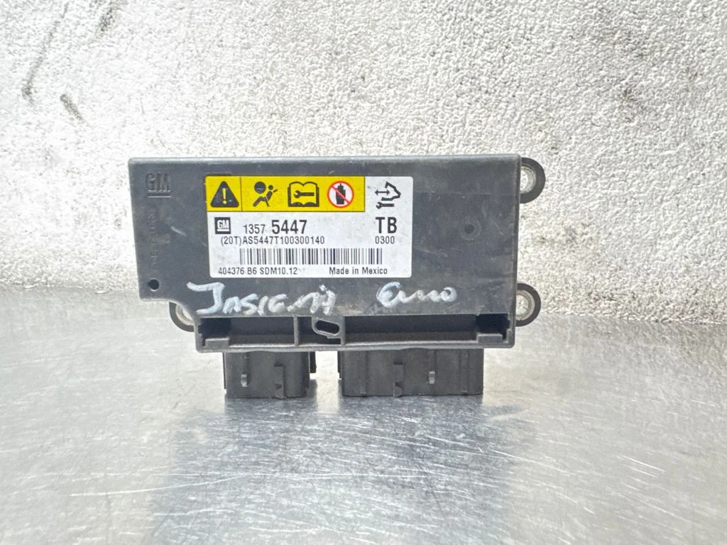 Drošības spilvenu vadības bloks – Opel Insignia A (2008-2017)