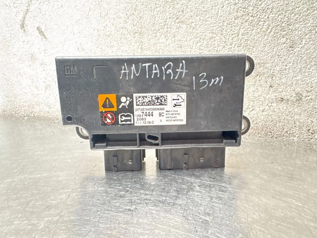 Airbag control unit/module 13587444