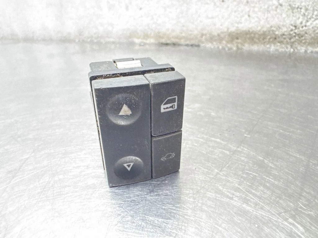 Electric window control switch 687833988