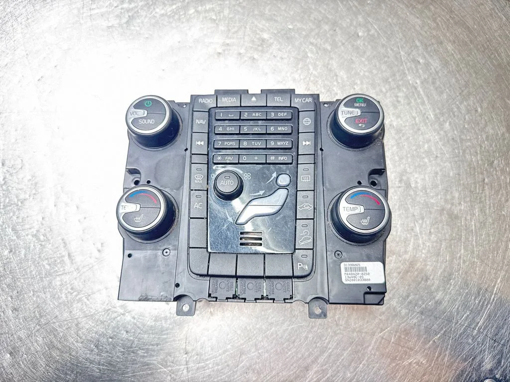 Climate control unit – Volvo XC60 (2014-2016)