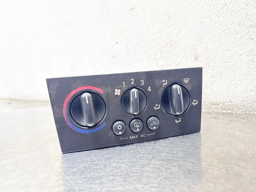 Climate control unit 93329465