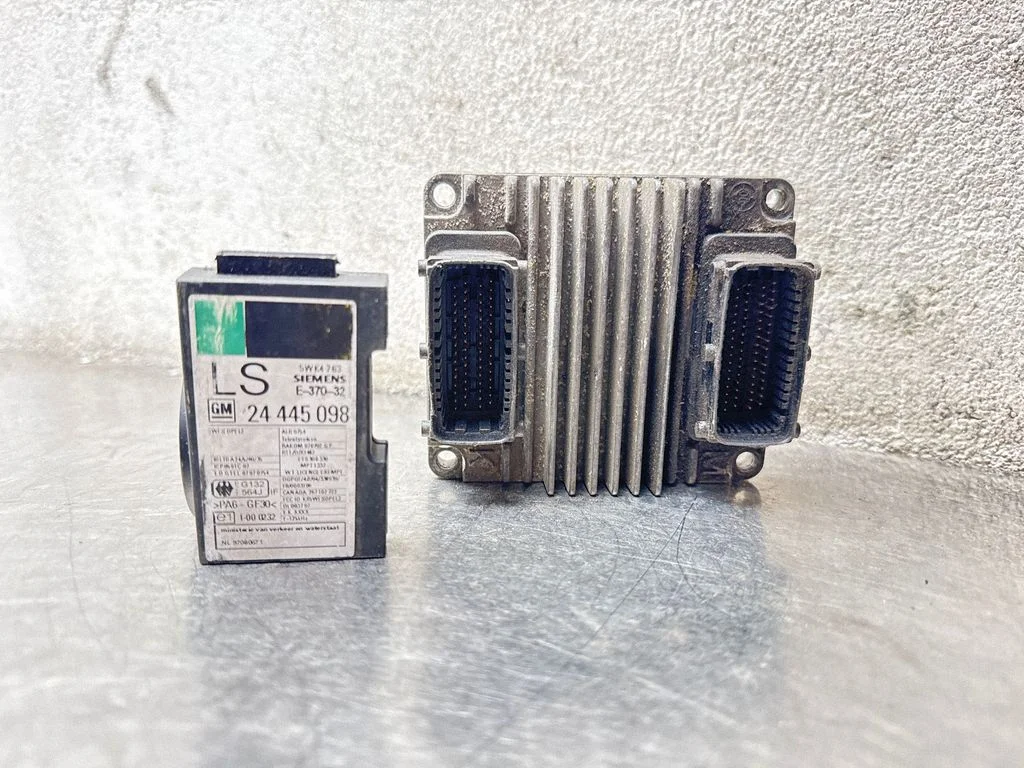 Engine control unit/module 8972406216