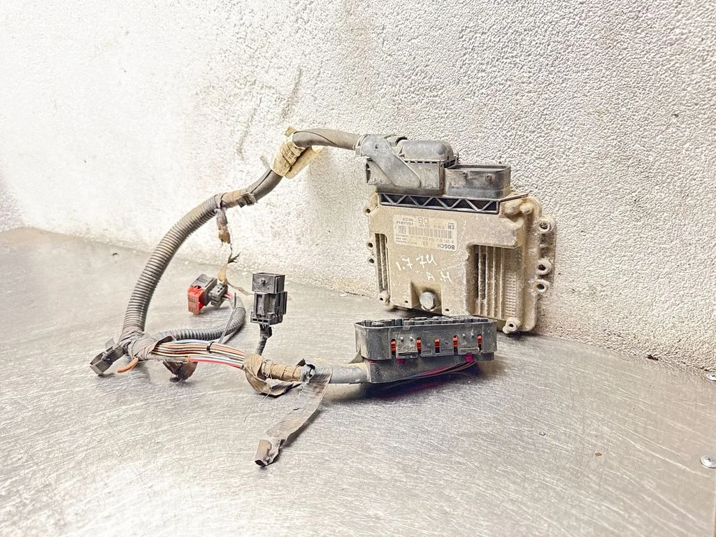 Engine control unit/module 0281012694