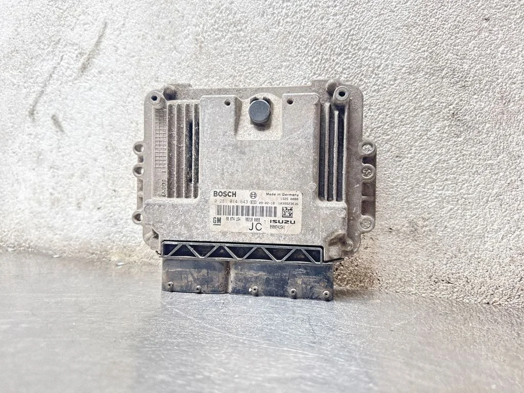 Engine control unit/module 0281014643